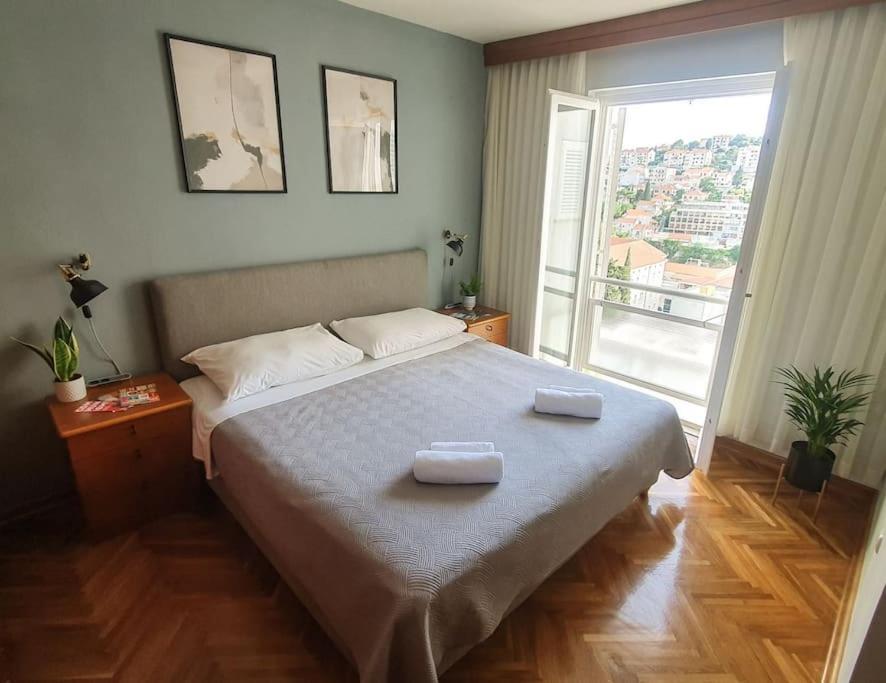 Apartment Carrington Дубровник Екстериор снимка