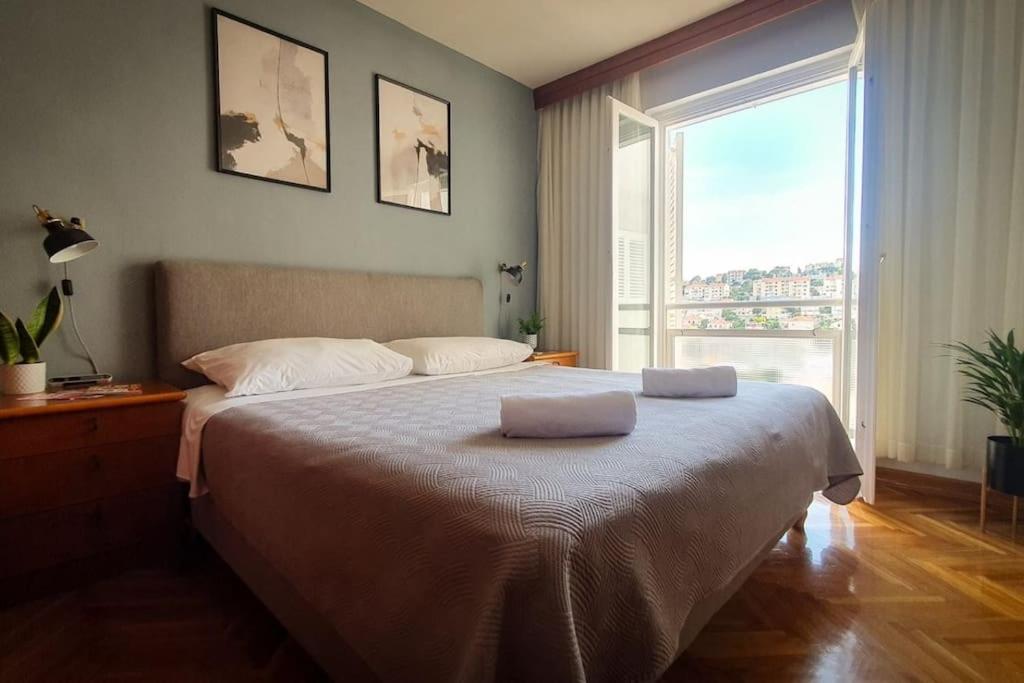 Apartment Carrington Дубровник Екстериор снимка