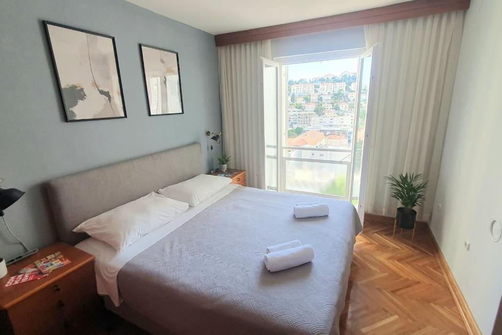 Apartment Carrington Дубровник Екстериор снимка