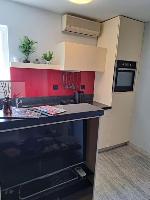 Apartment Carrington Дубровник Екстериор снимка