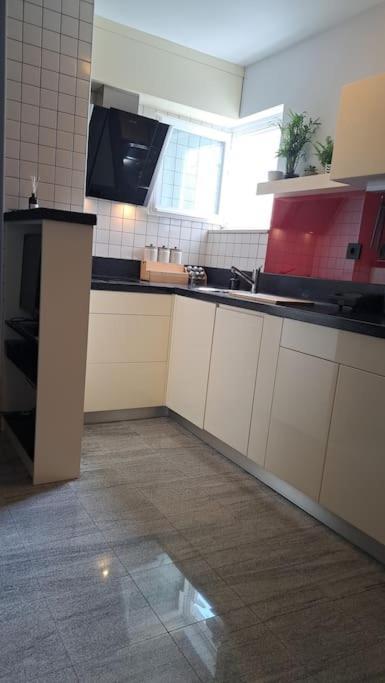 Apartment Carrington Дубровник Екстериор снимка